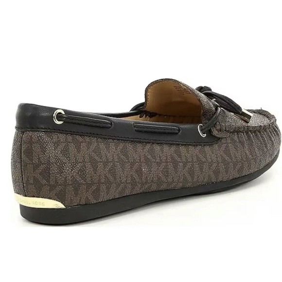 Michael Kors Sutton Sz 10 Loafers Logo Print Moc Flats Brown/Black Slip On Bow - Picture 3 of 9